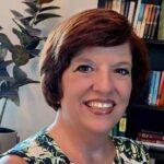 Lizzy Armentrout, Author